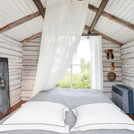 World's End - 2 Luxury Beachfront *