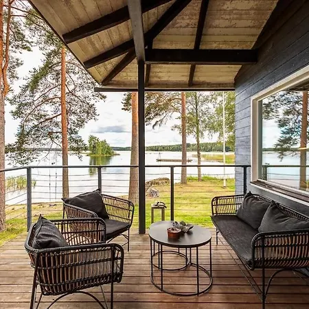 World's End - 2 Luxury Beachfront Villa