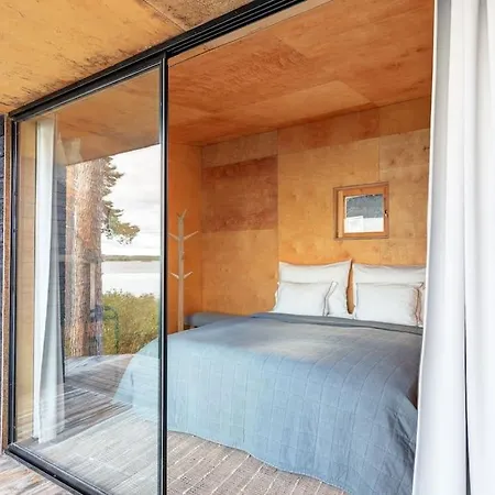 Villa World's End - 2 Luxury Beachfront Mikkeli