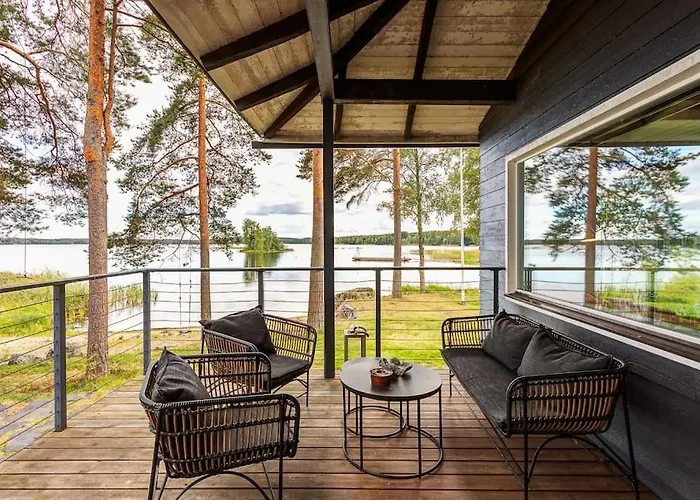 World's End - 2 Luxury Beachfront Villa