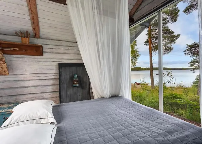 World's End - 2 Luxury Beachfront *