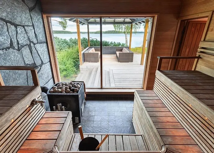 World's End - 2 Luxury Beachfront Villa *