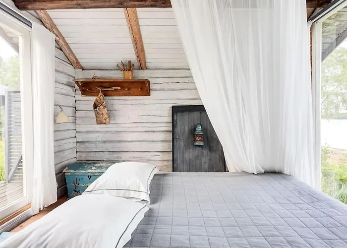 World's End - 2 Luxury Beachfront Villa